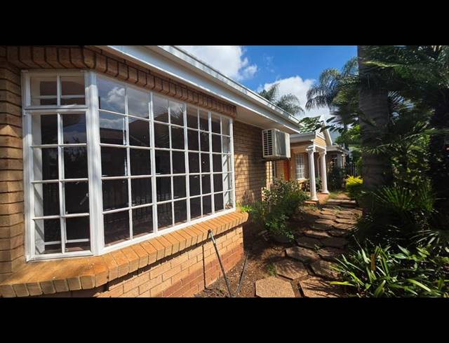 3 BEDROOM HOUSE FOR SALE IN MONTANA TUINE